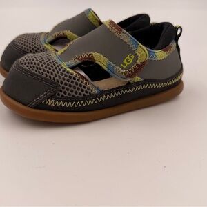 UGG Kids Gray and Multicolor sandals